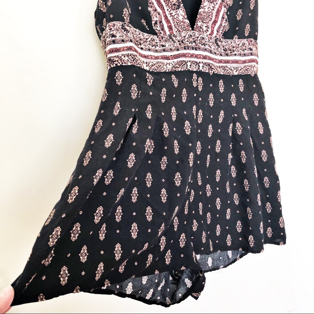 Urban Outfitters Ecoté Paisley Romper EUC 6 - Picture 4 of 8